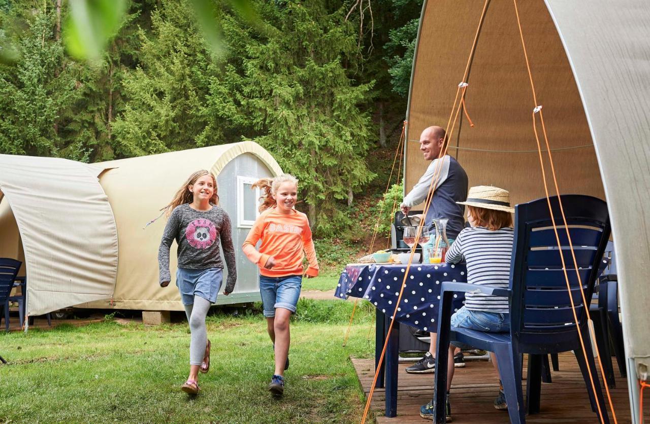 Camping Aux Rives Du Soleil Pont-de-Vaux Esterno foto